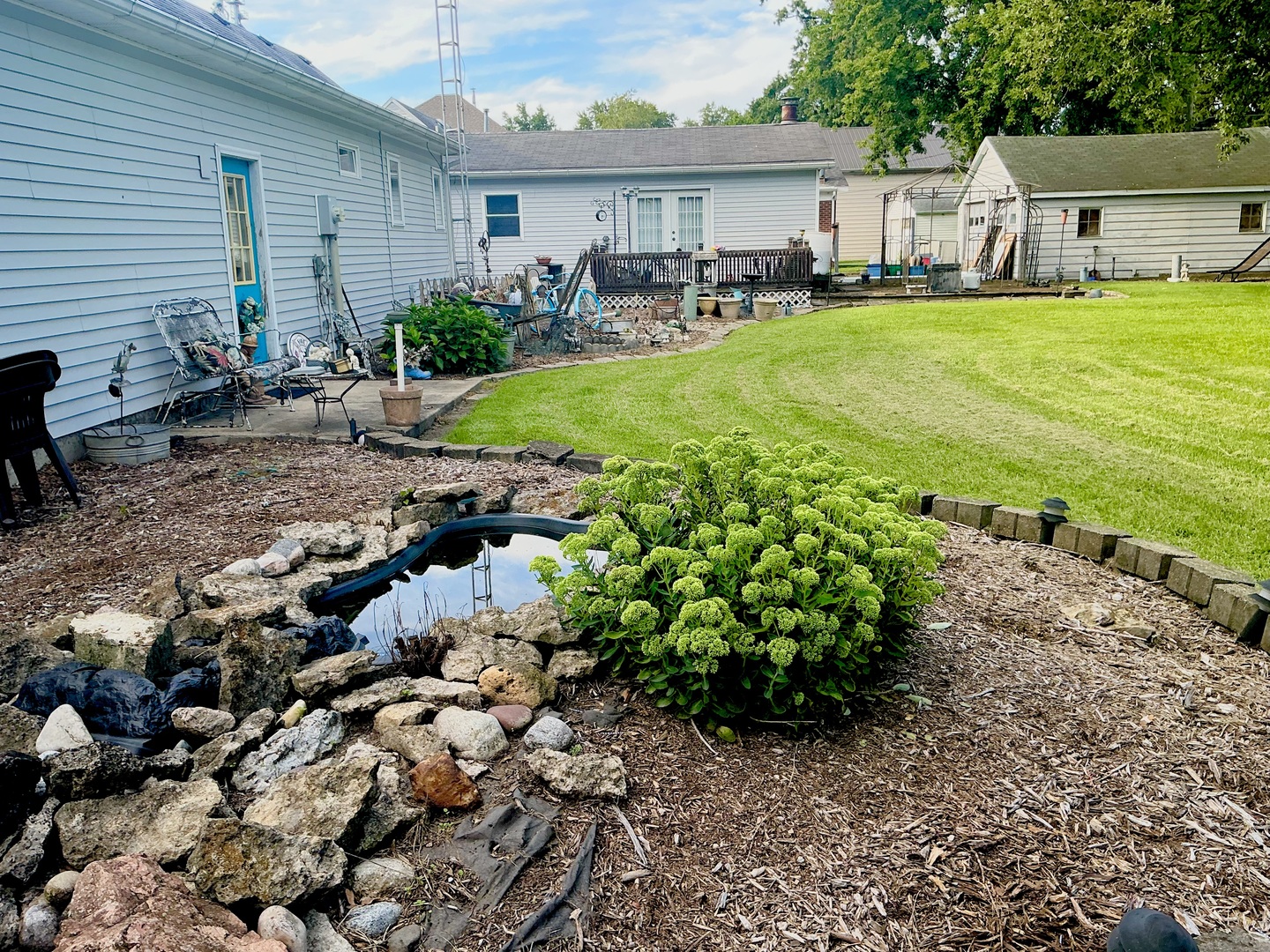 main property photo 30