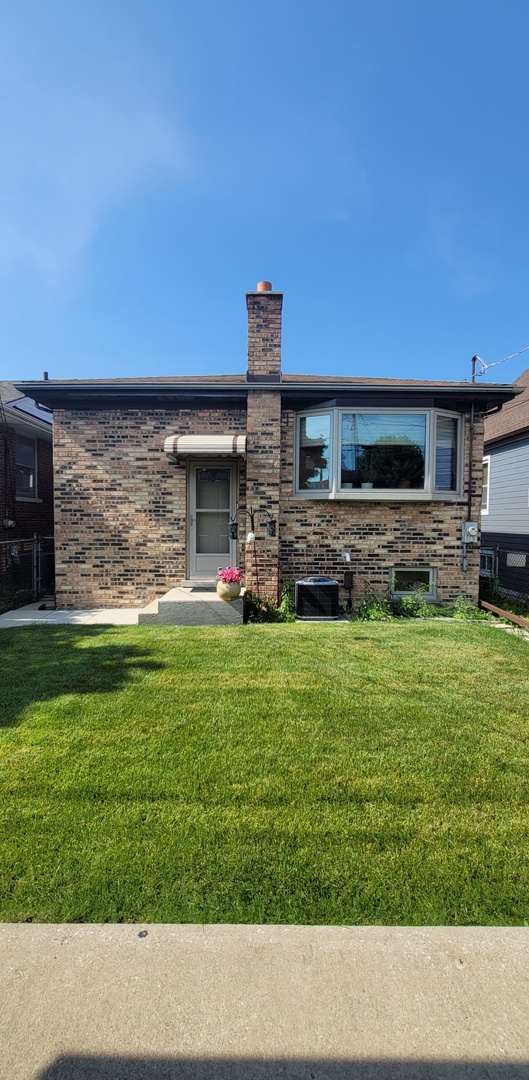 main property photo 17