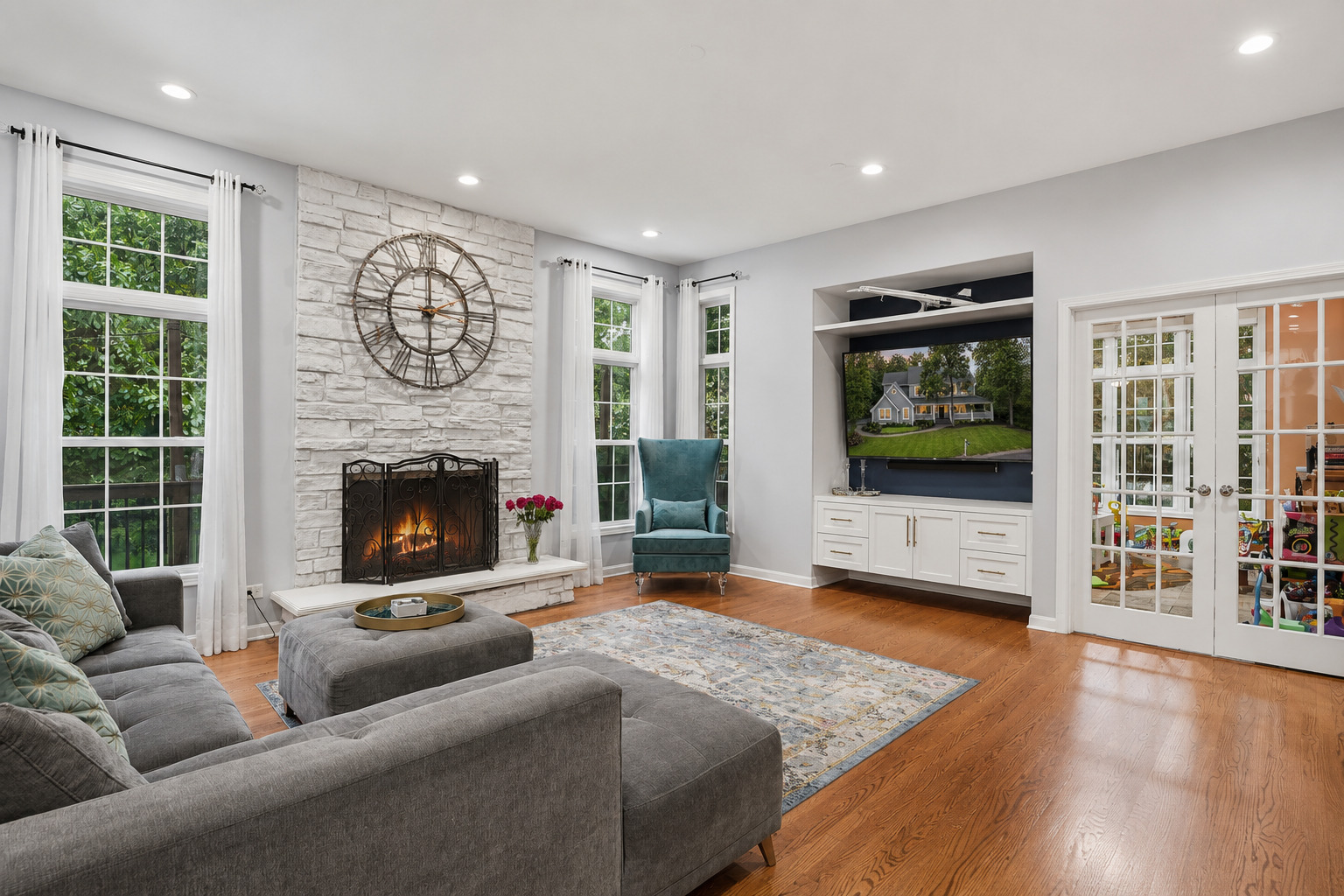 main property photo 9