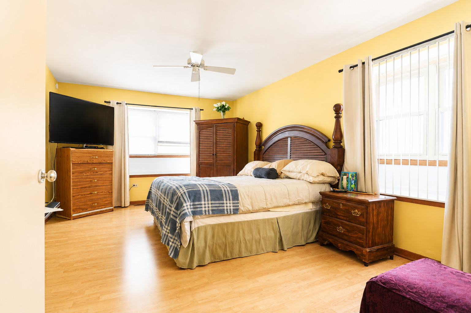 main property photo 14