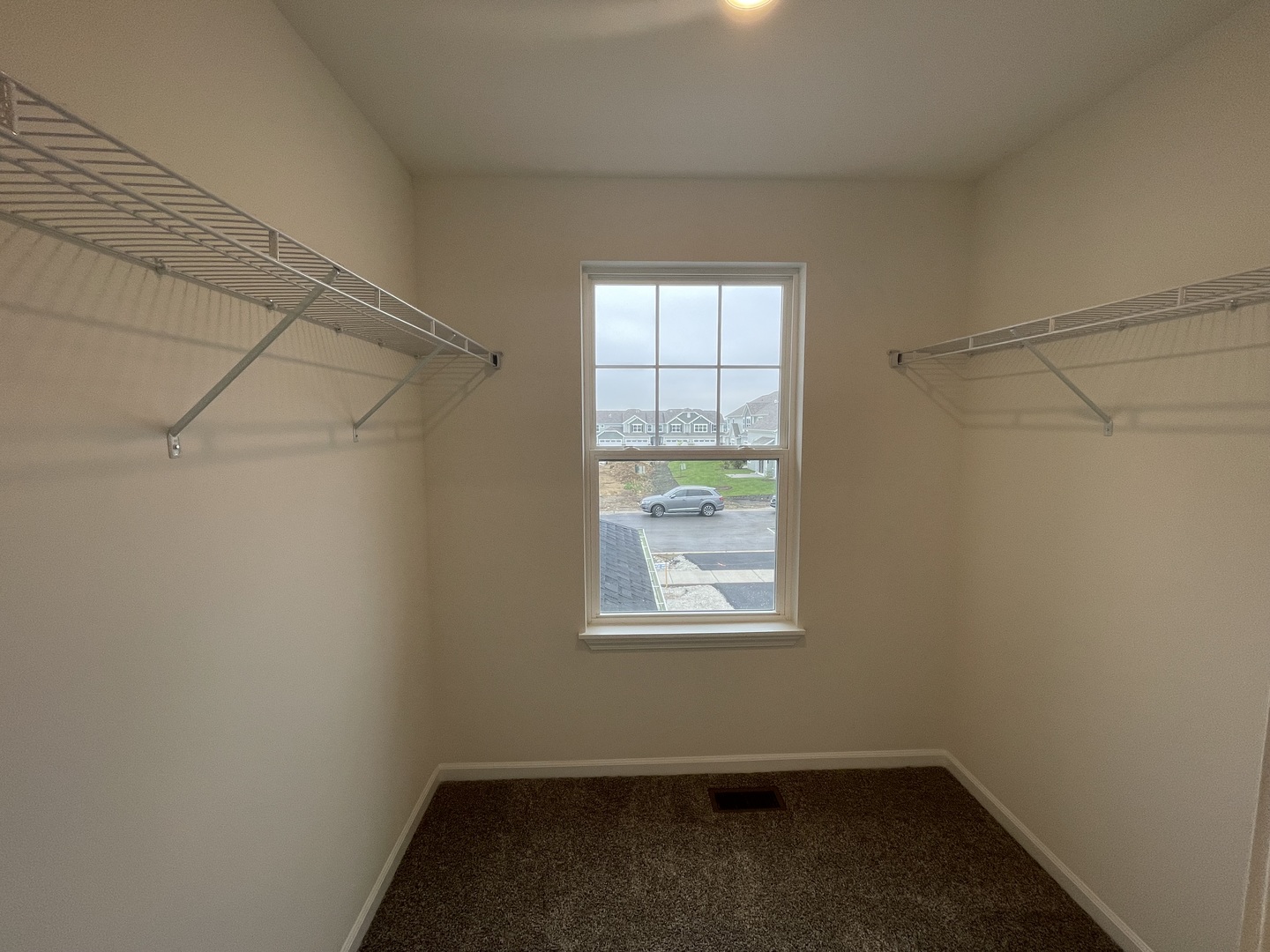 property viewer photo 10