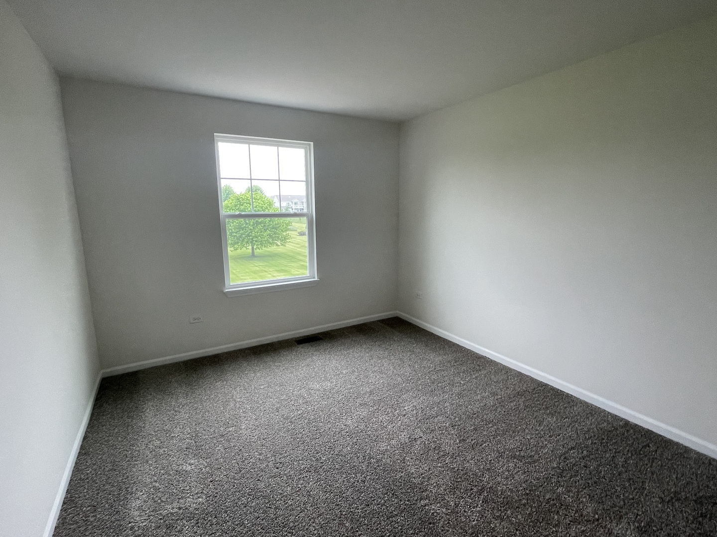 property viewer photo 12
