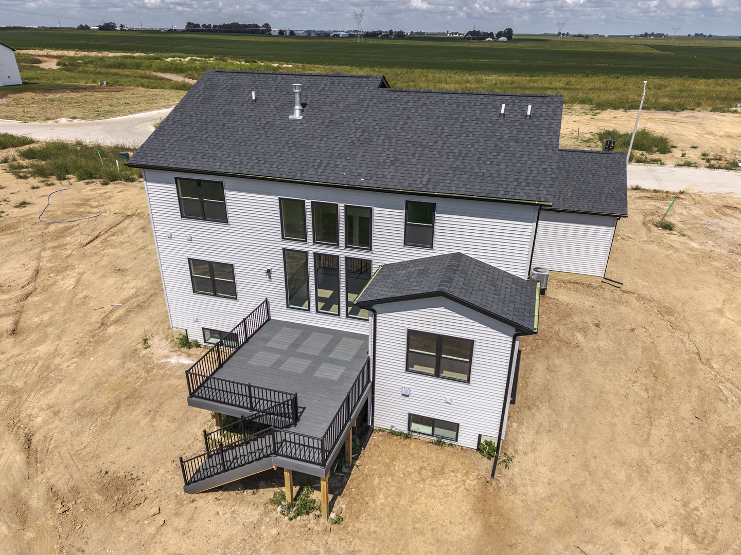 main property photo 46
