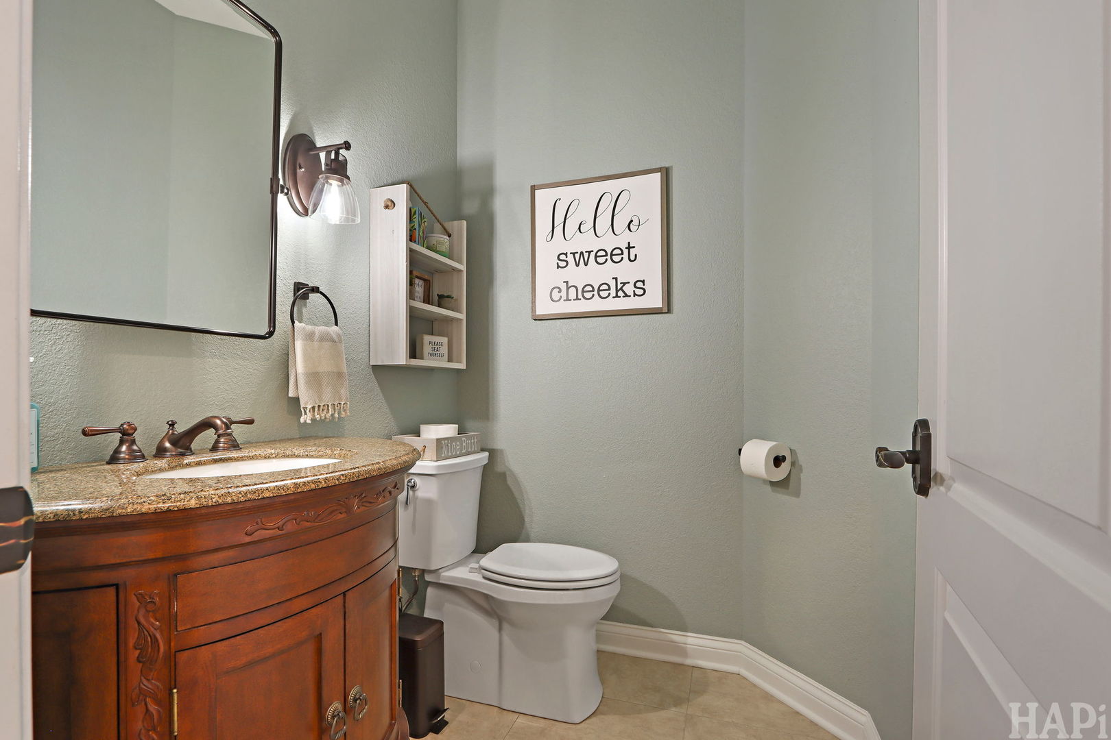main property photo 12