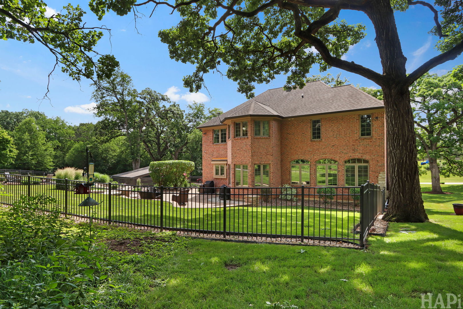 main property photo 22