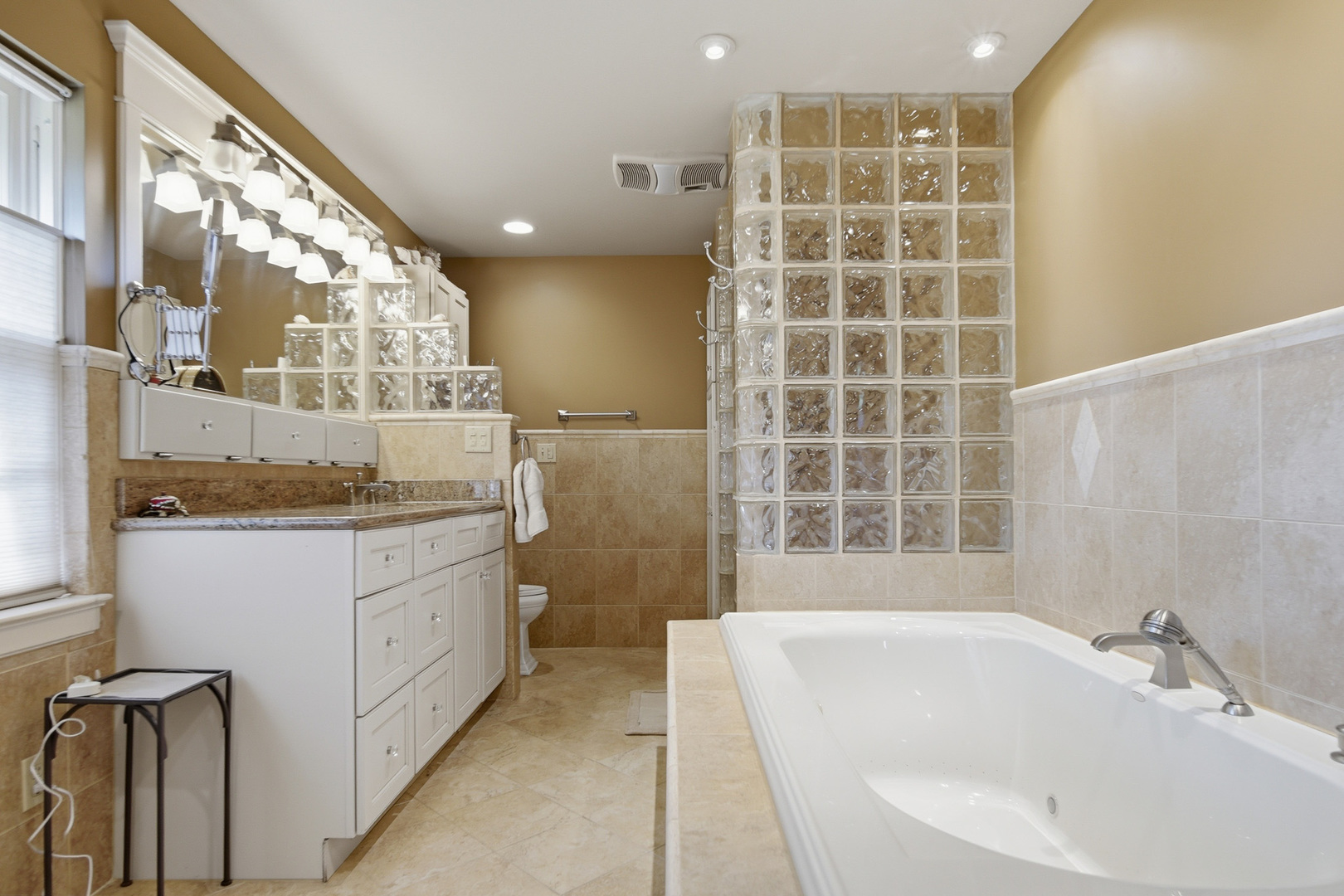 main property photo 61