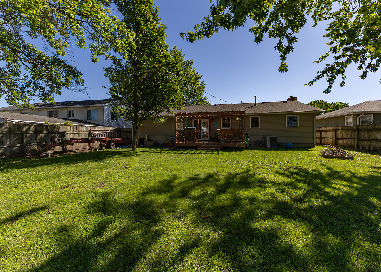 main property photo 27