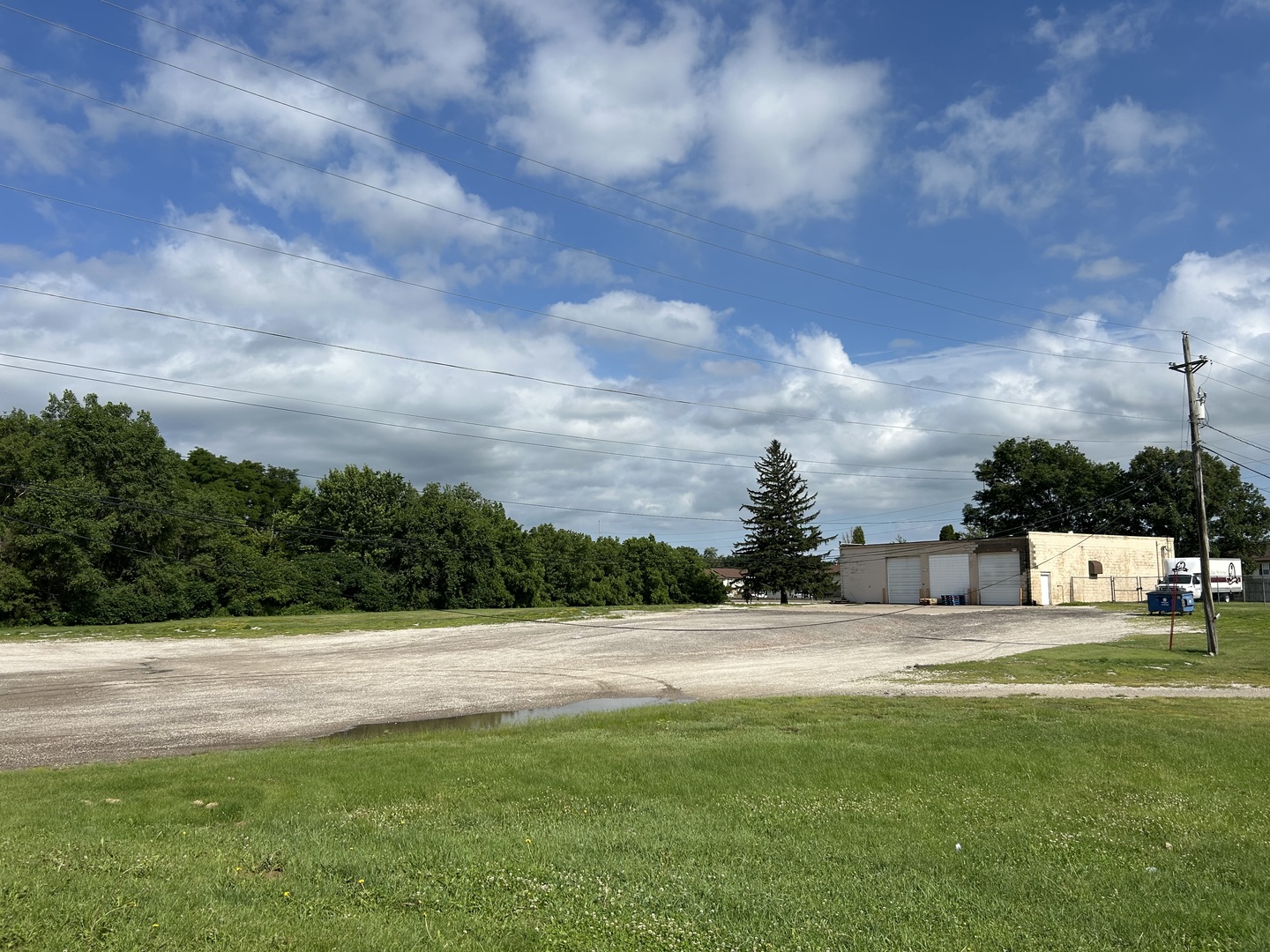main property photo 11