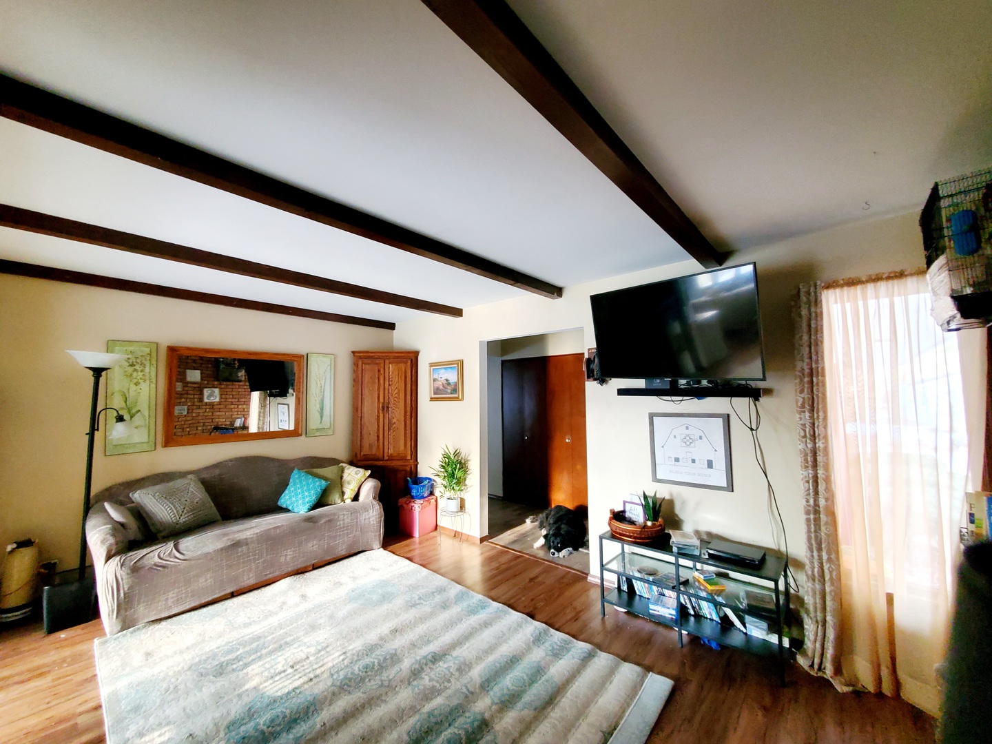 main property photo 32