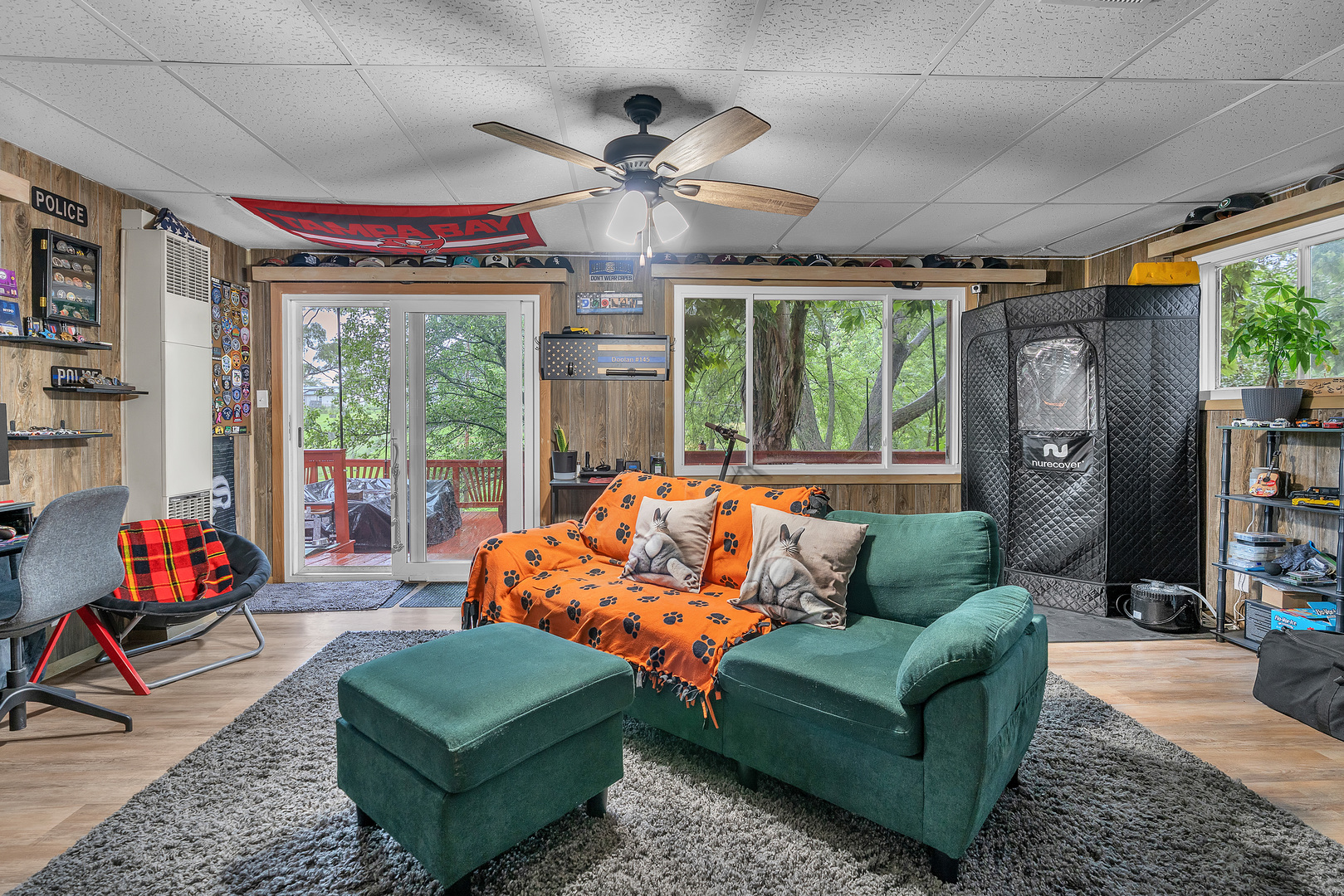 main property photo 13