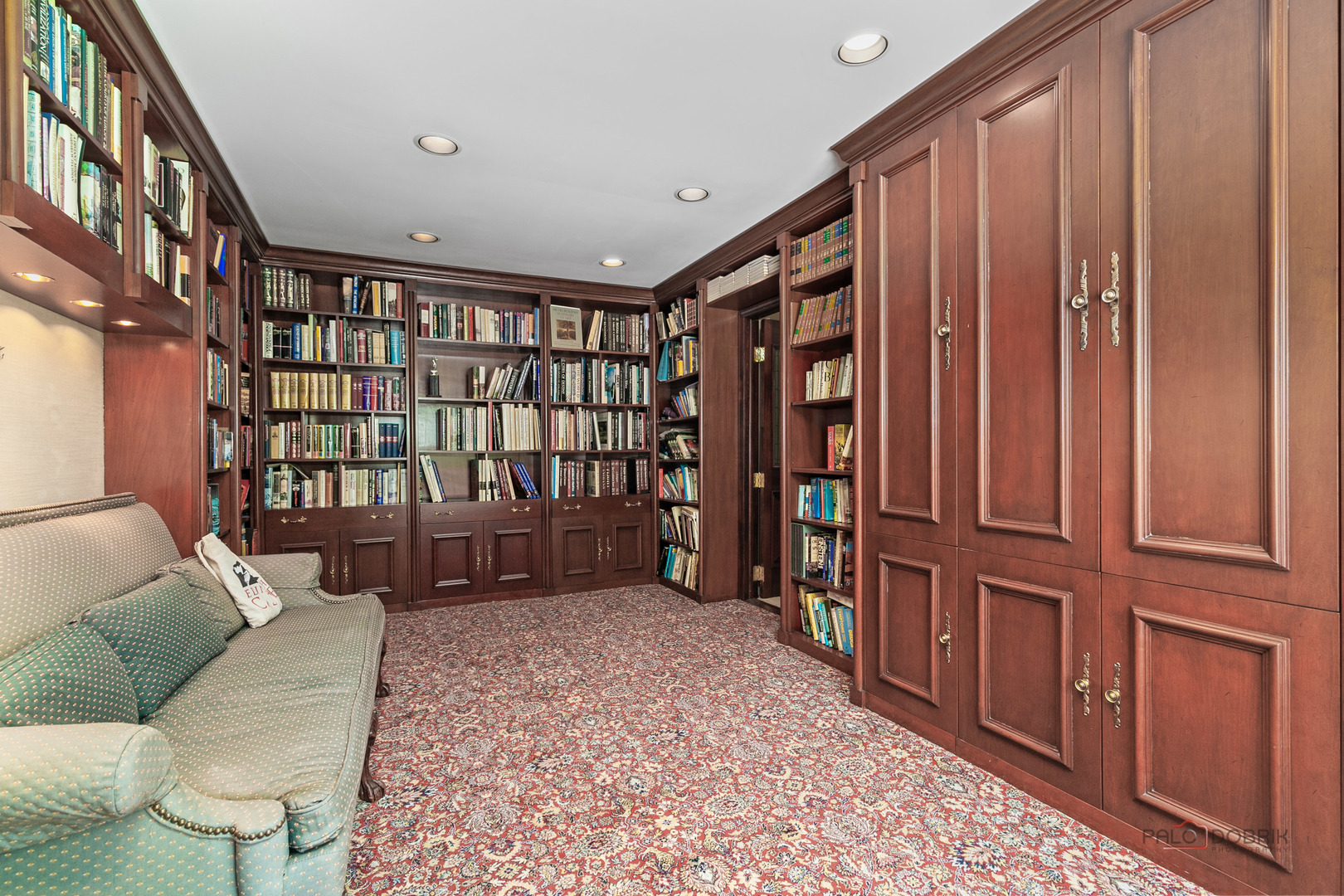 main property photo 34