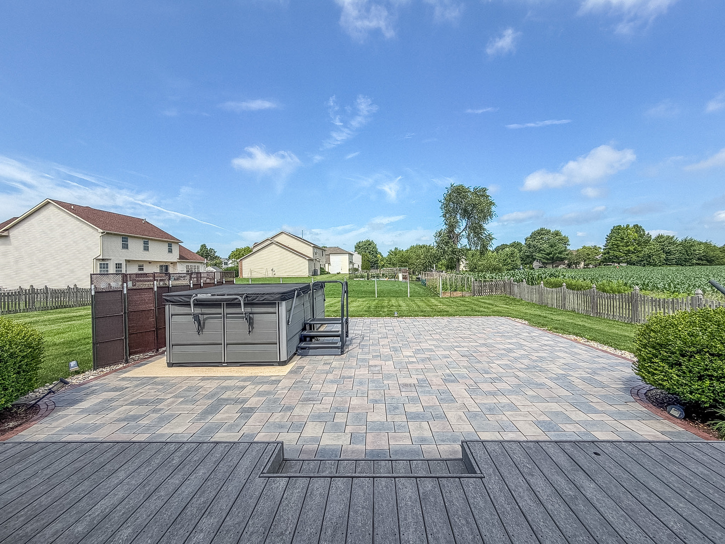 main property photo 50