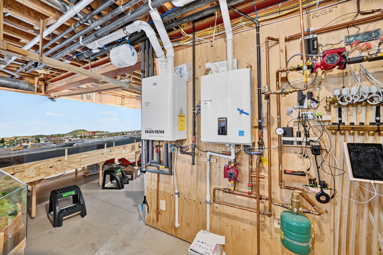main property photo 58