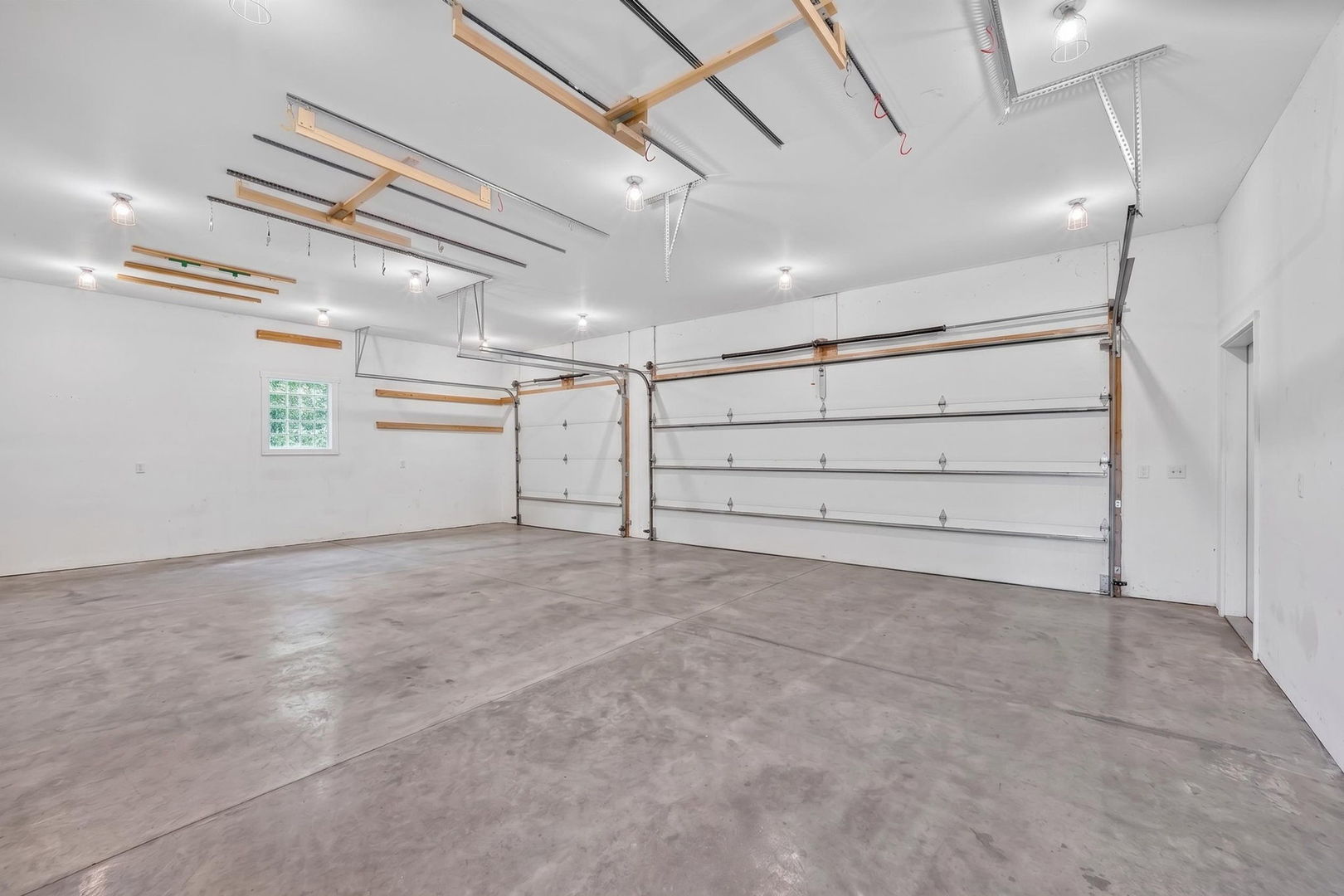 main property photo 63