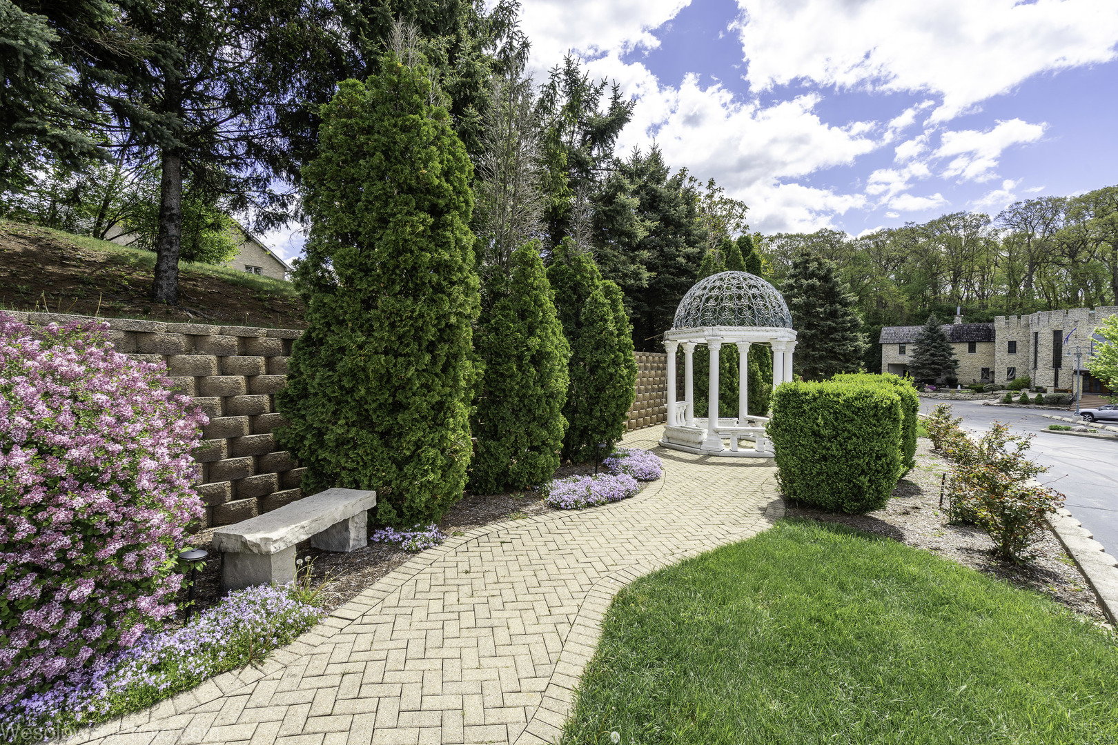 main property photo 29