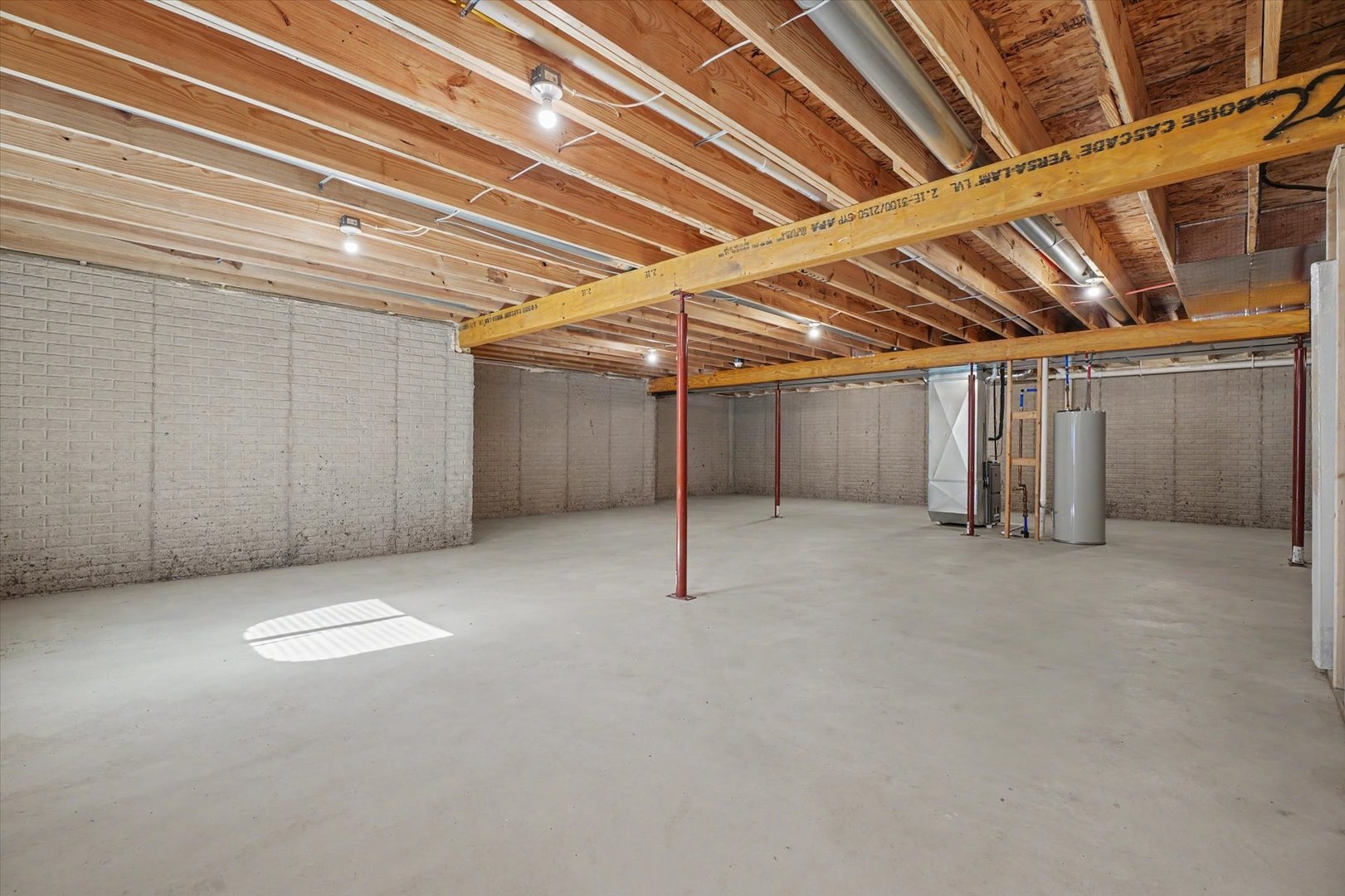 main property photo 47