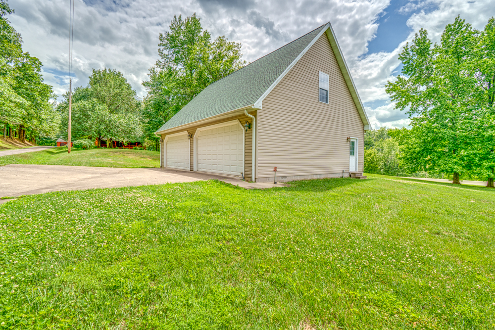 main property photo 58