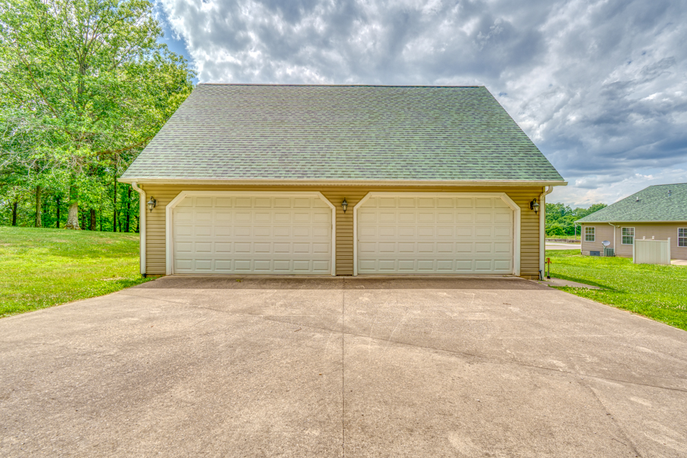 main property photo 61