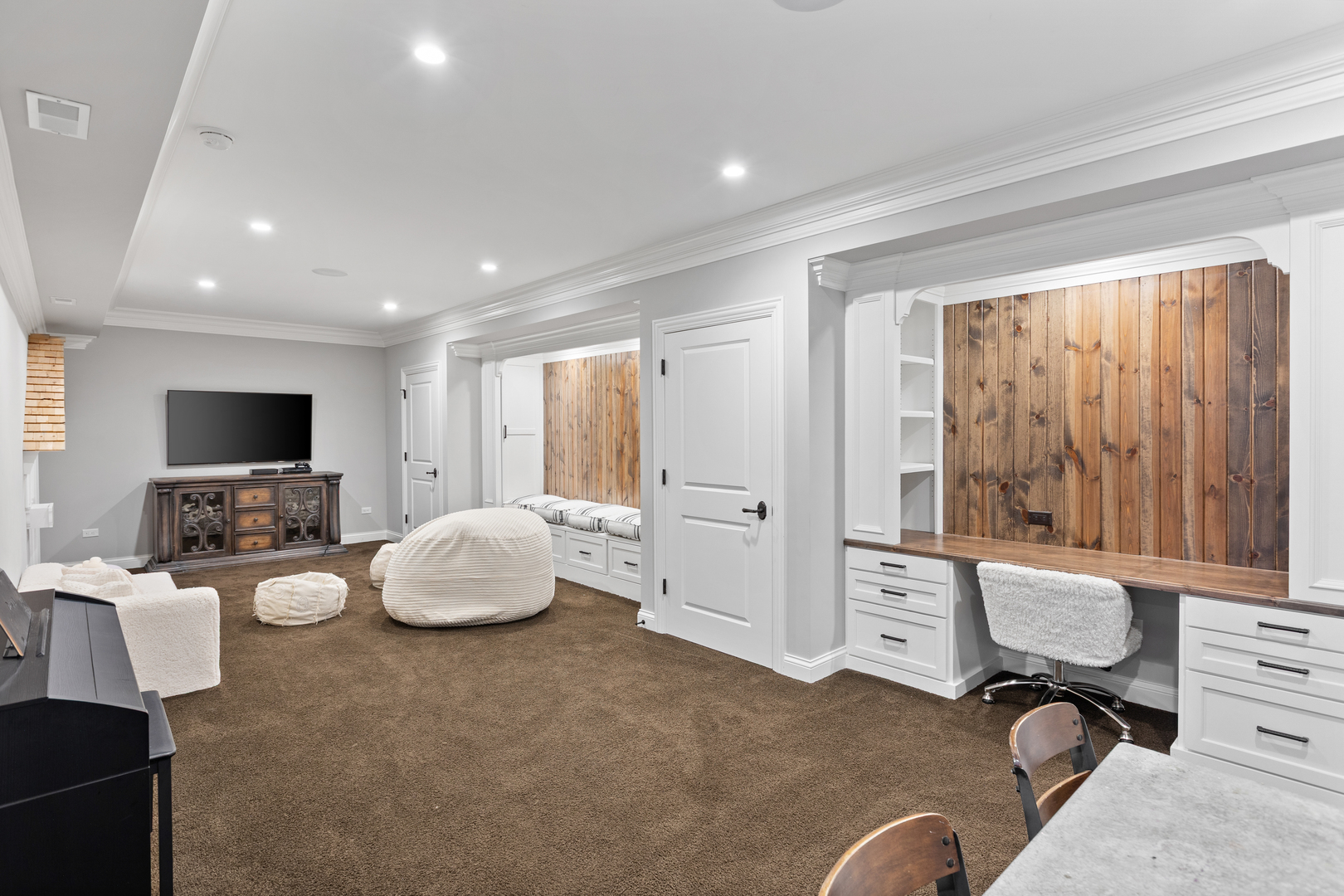 main property photo 69