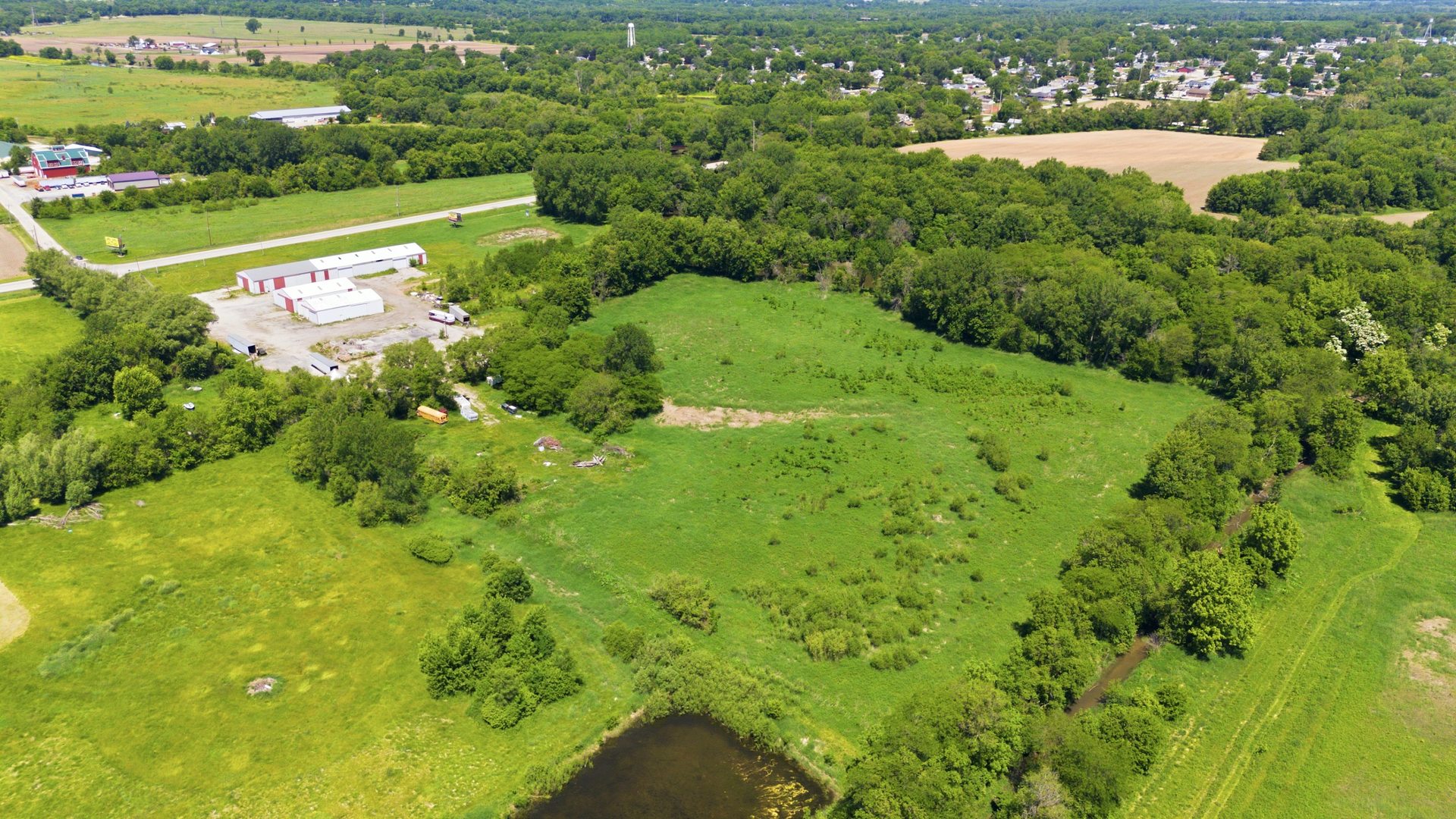 main property photo 8