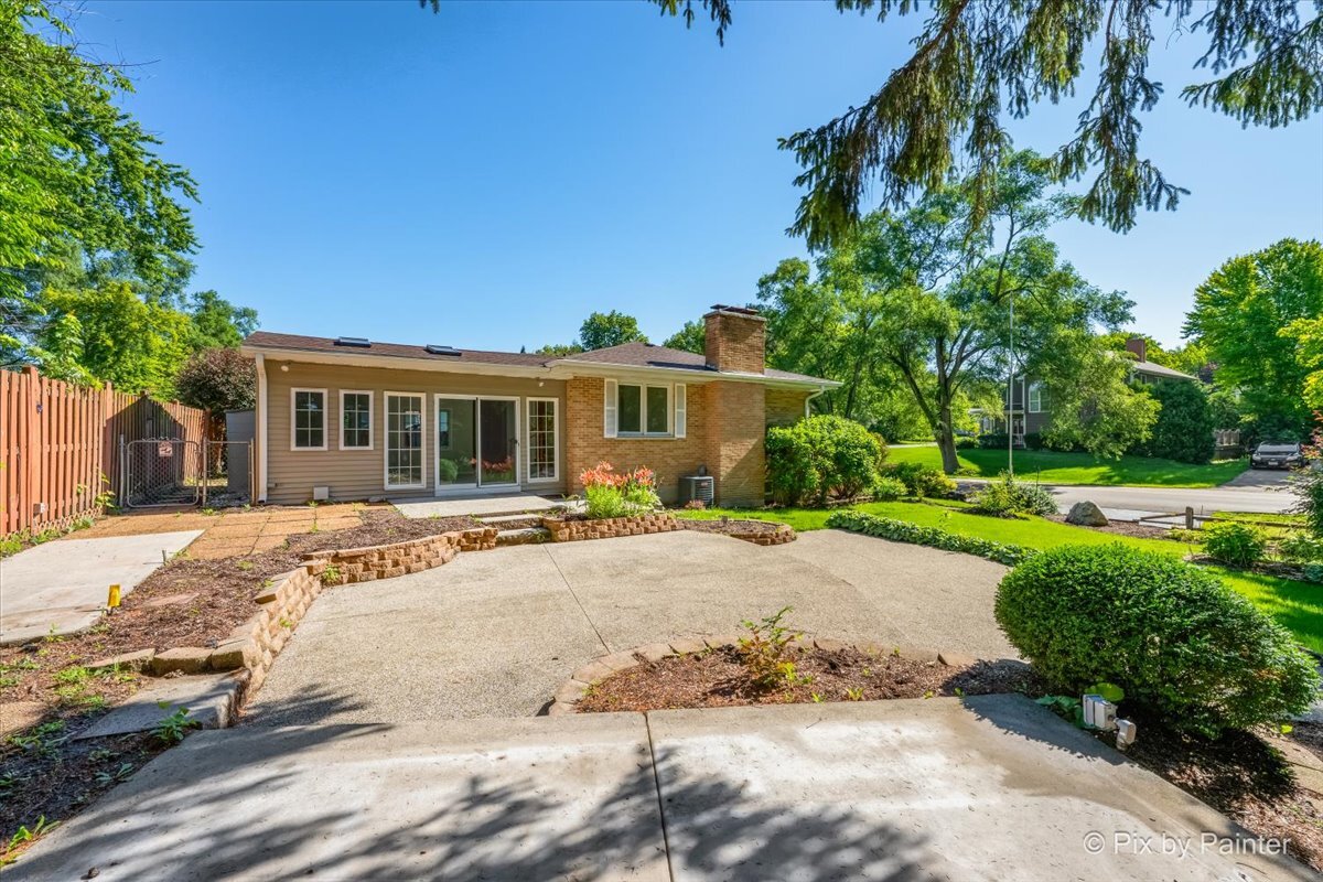 main property photo 25