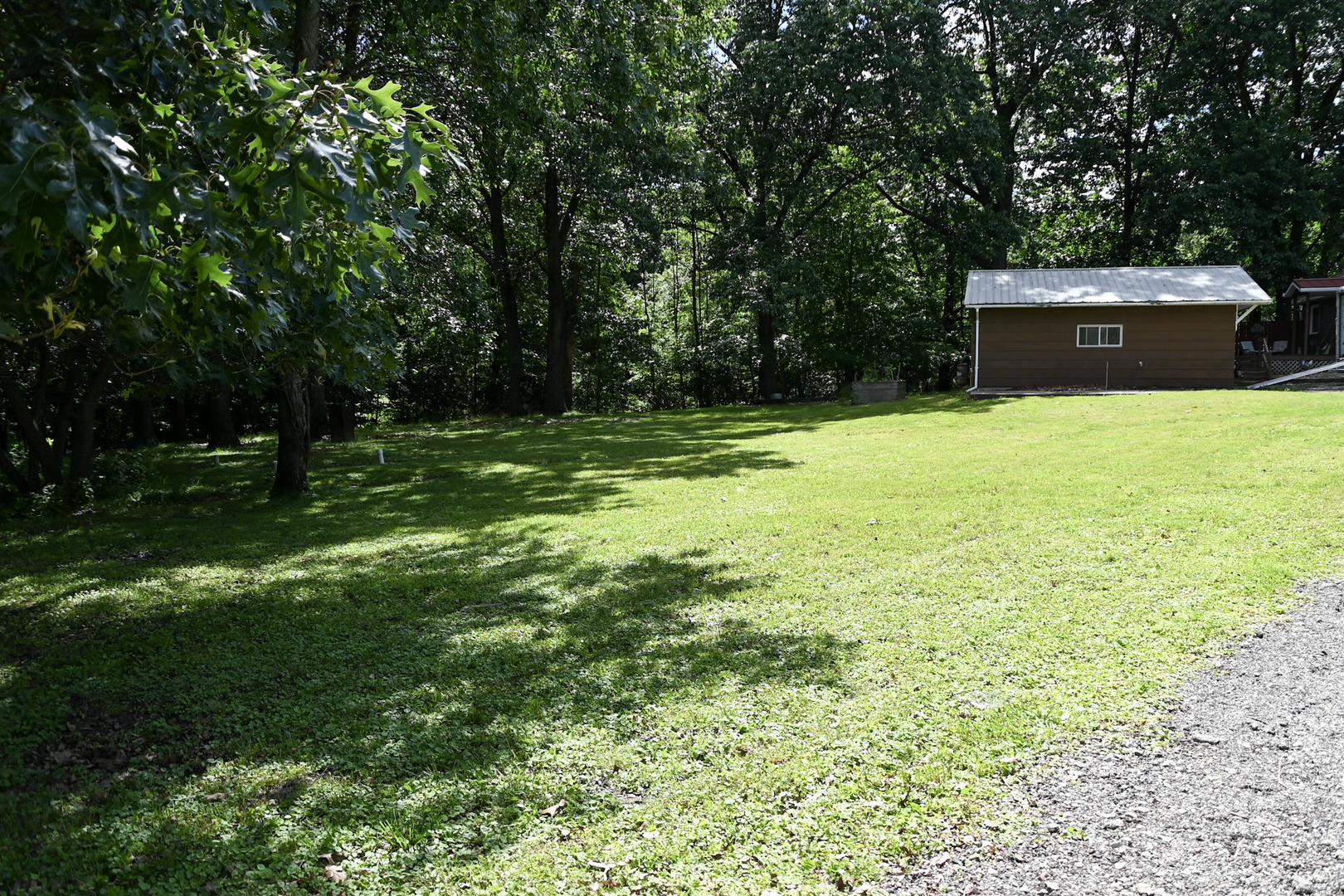 property viewer photo 37