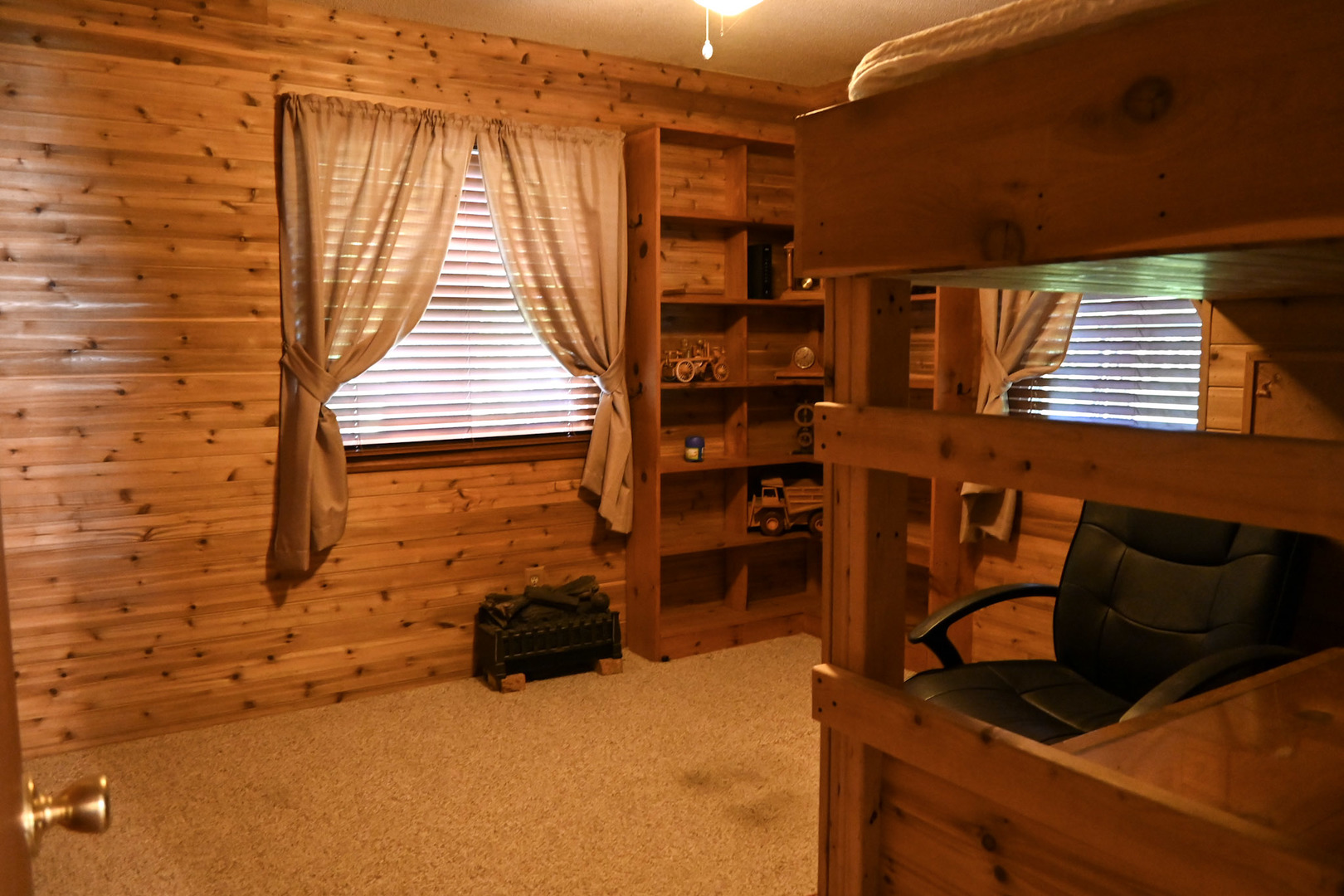 property viewer photo 52