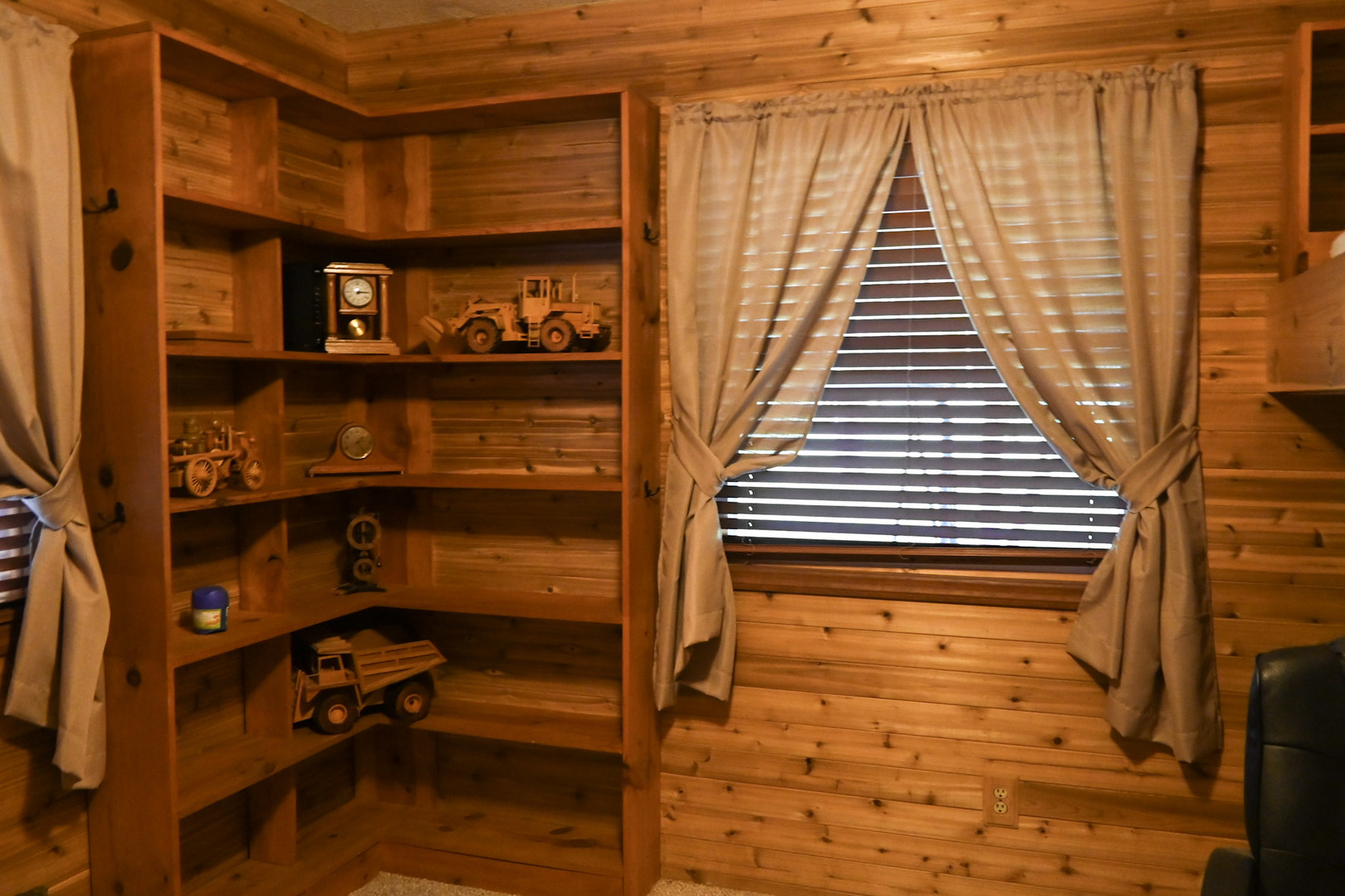 property viewer photo 54