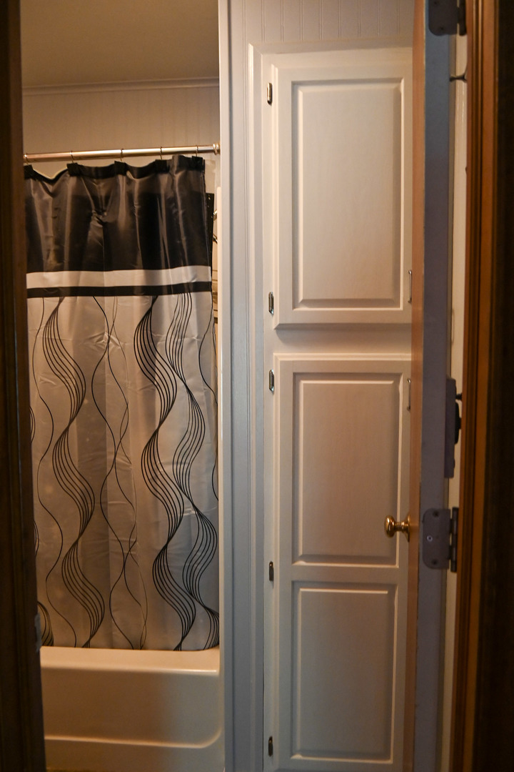 property viewer photo 56