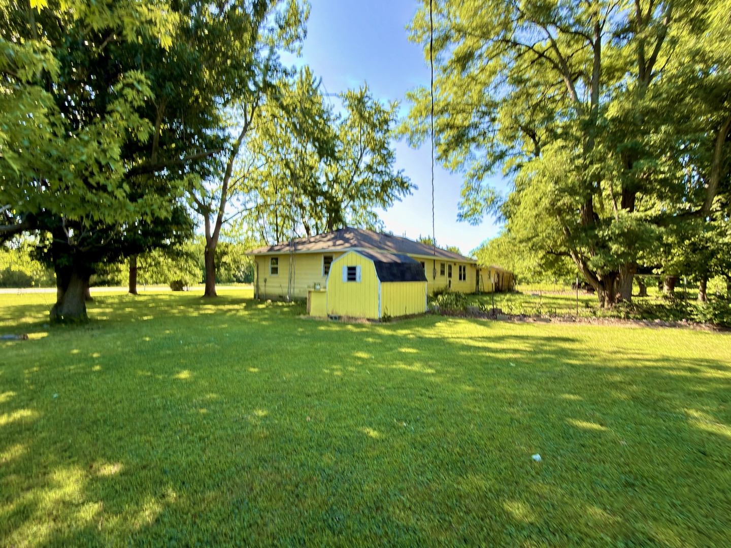 main property photo 40