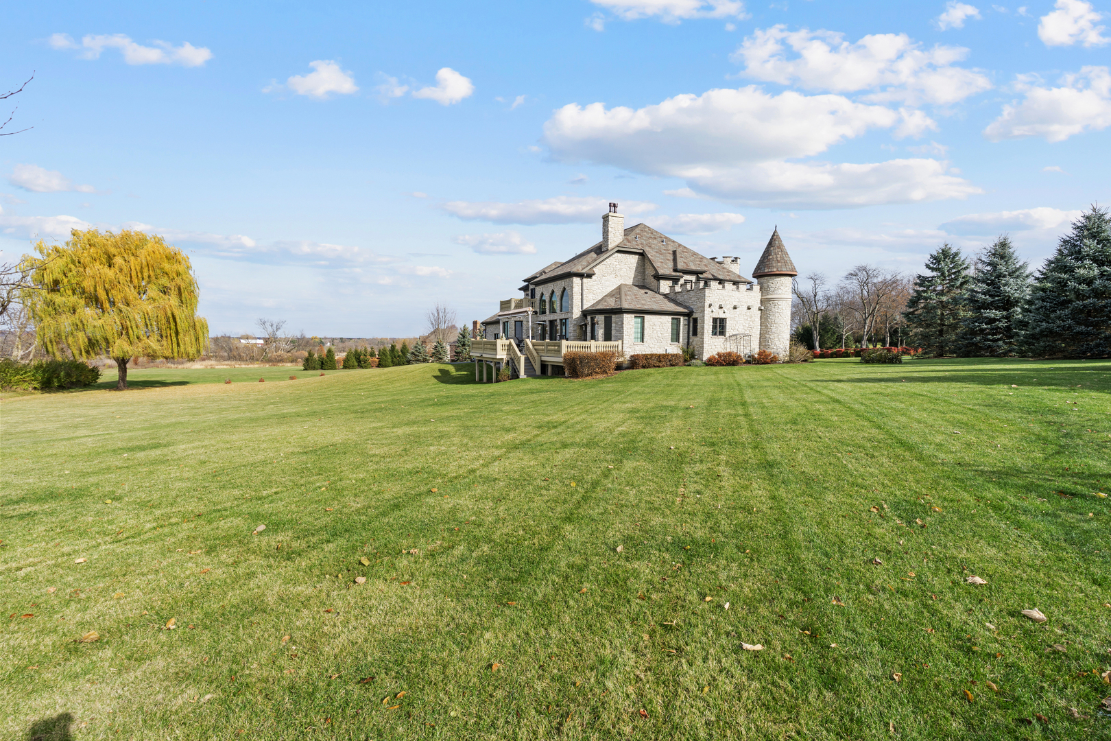 main property photo 76