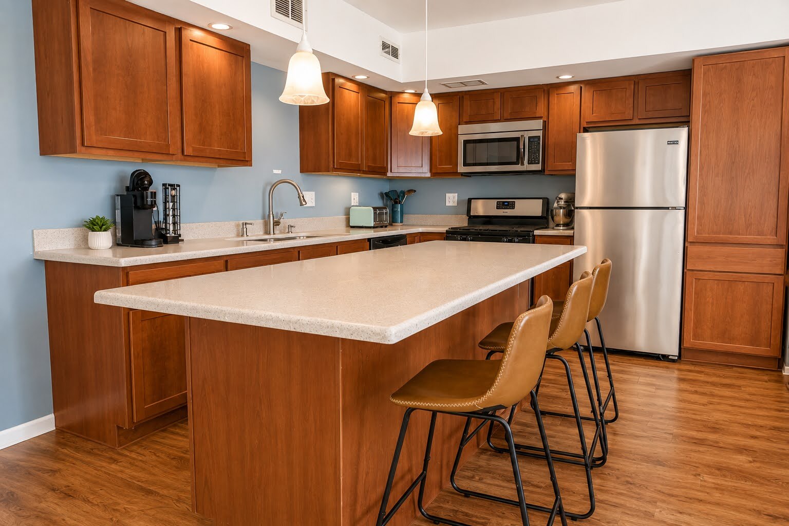 main property photo 17
