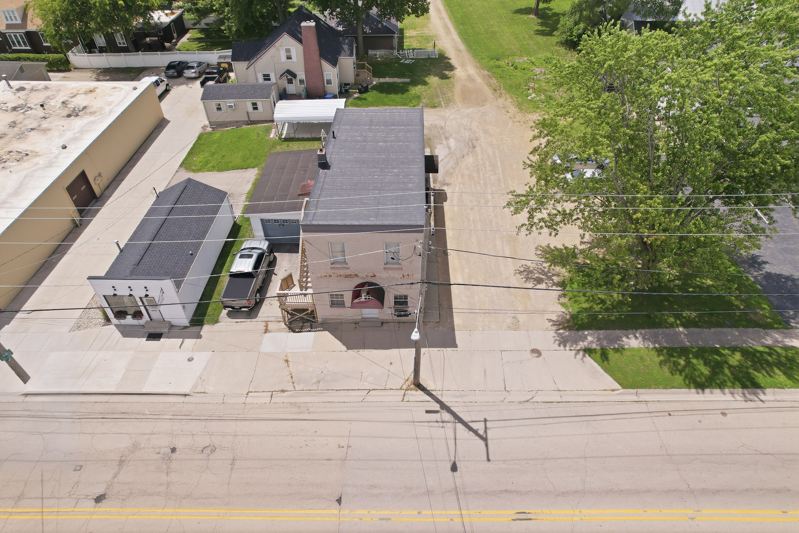 main property photo 26
