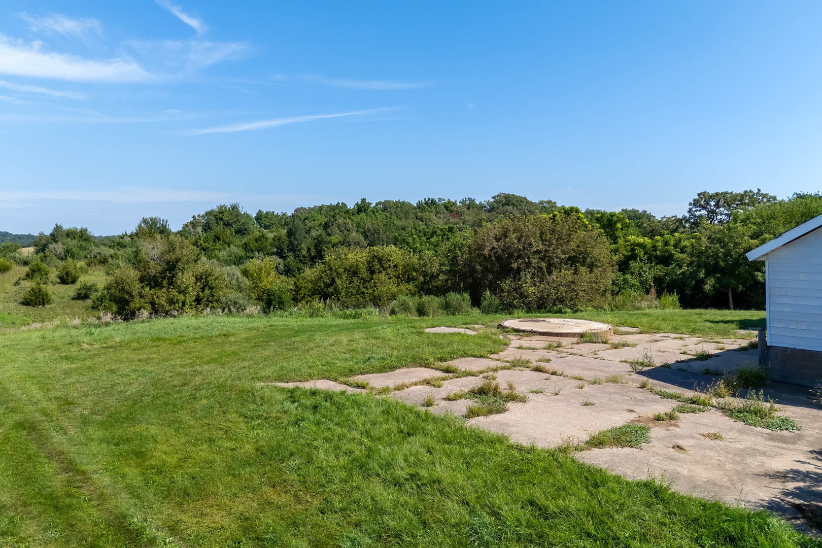 main property photo 42