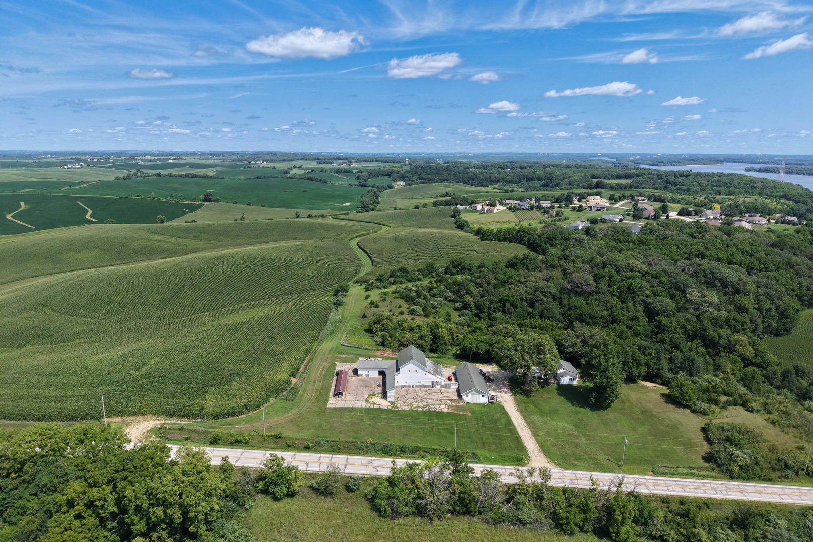 main property photo 45