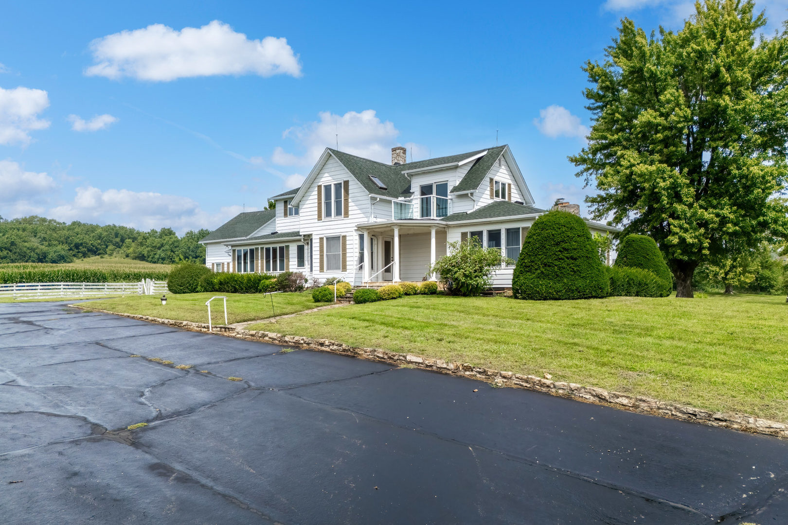 main property photo 2