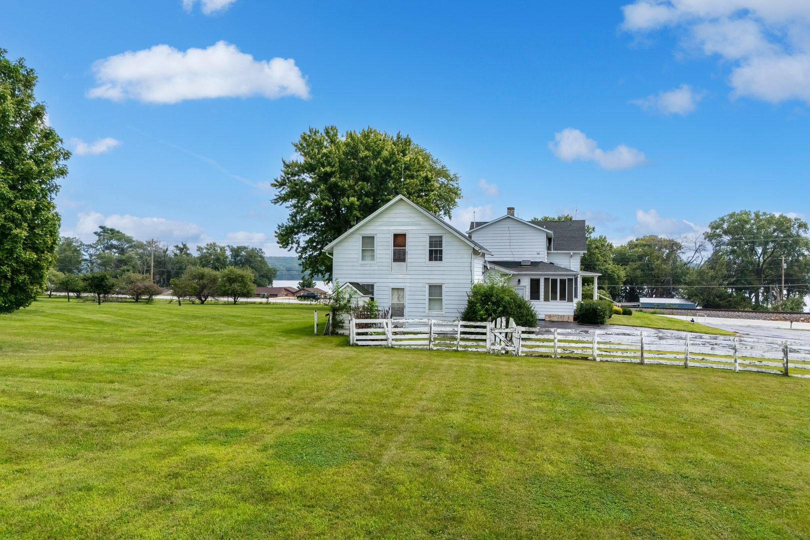 main property photo 57