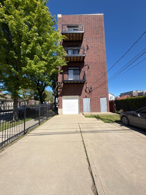 main property photo 11