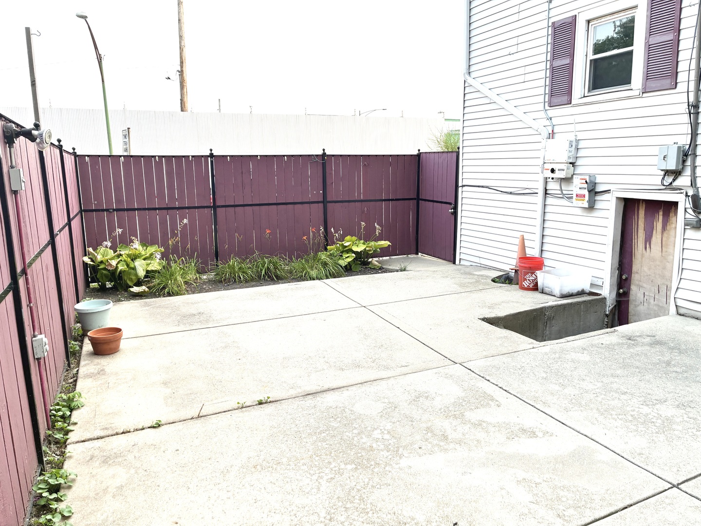 main property photo 35