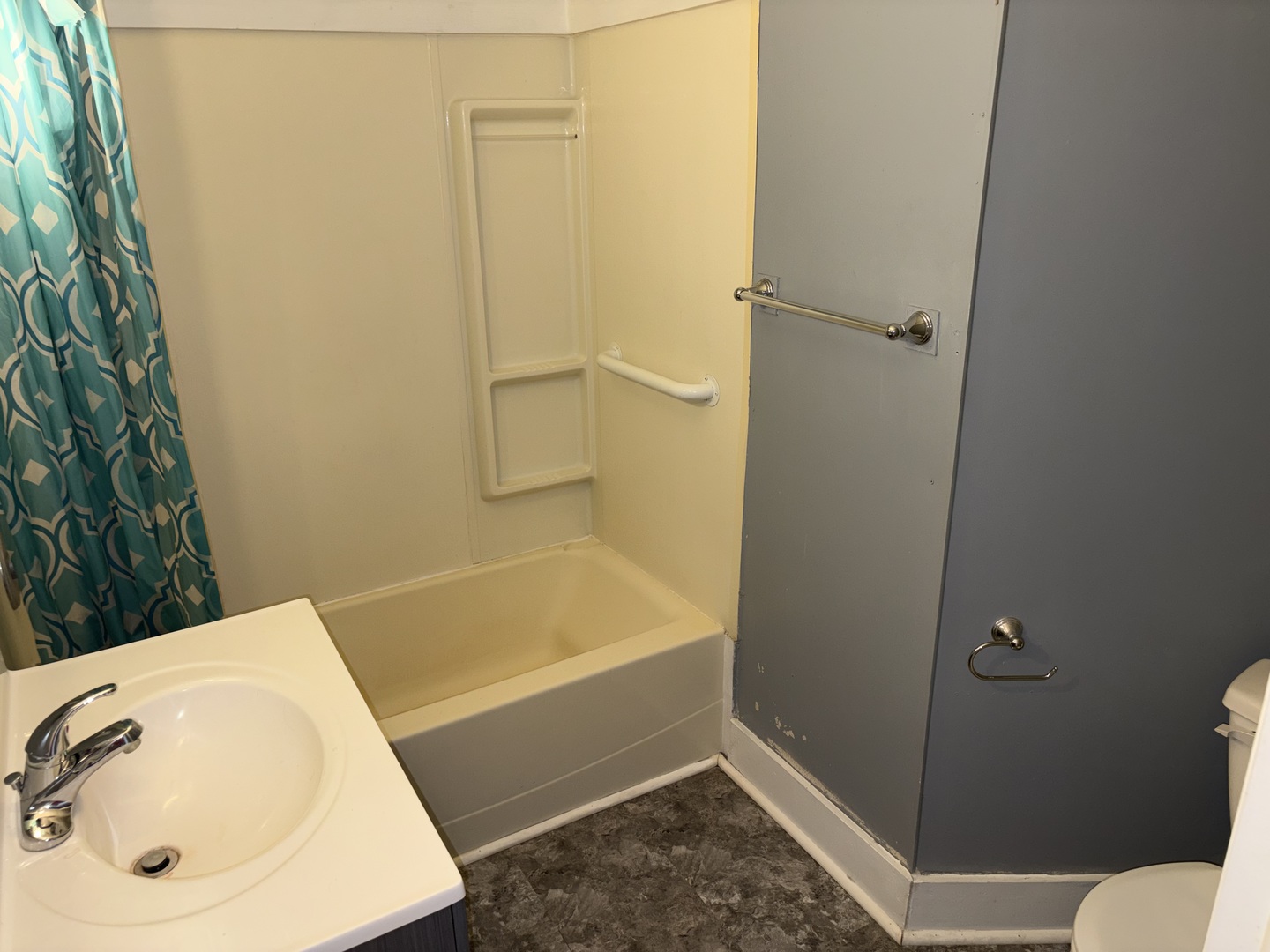 main property photo 68