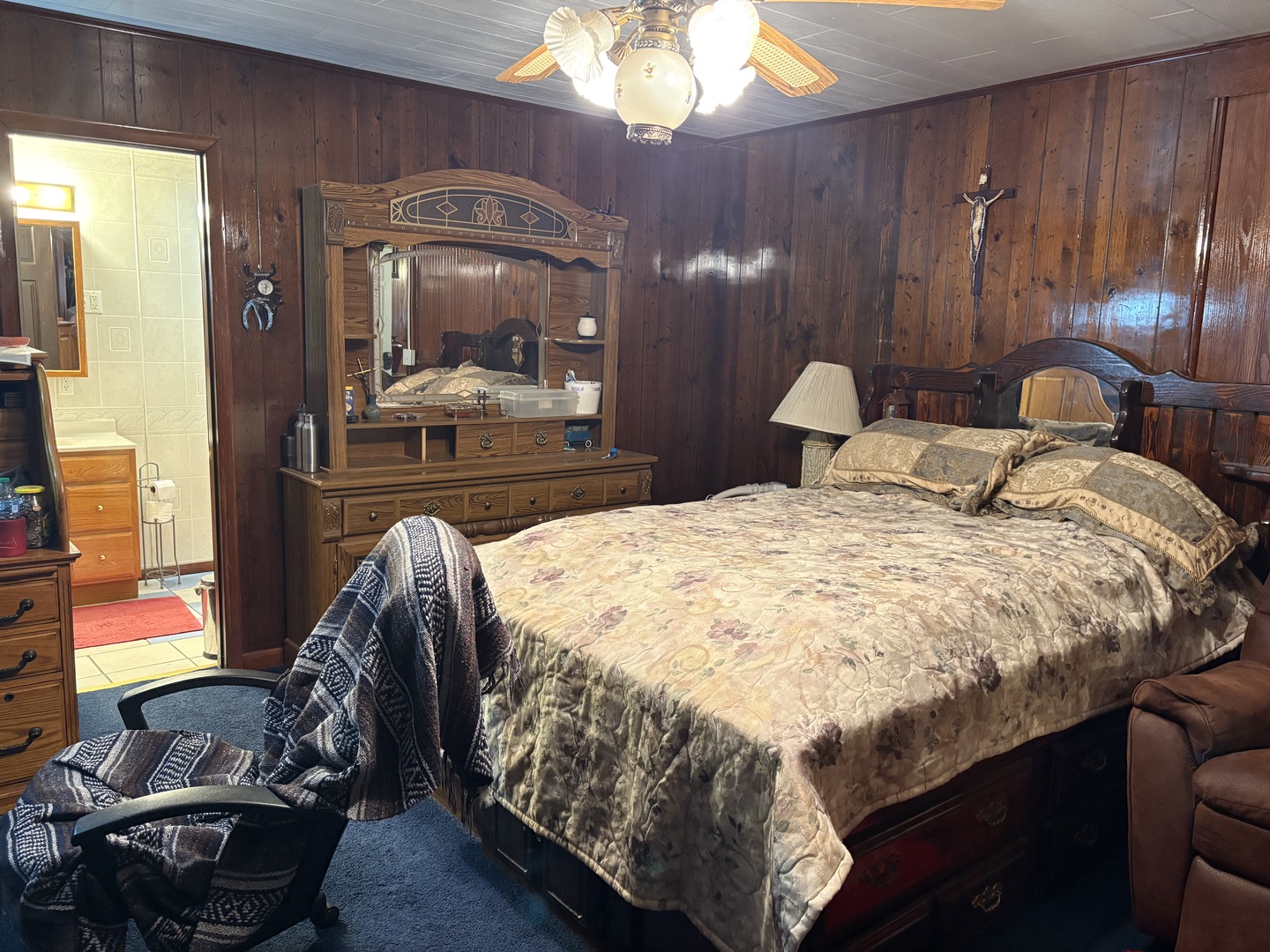 main property photo 18