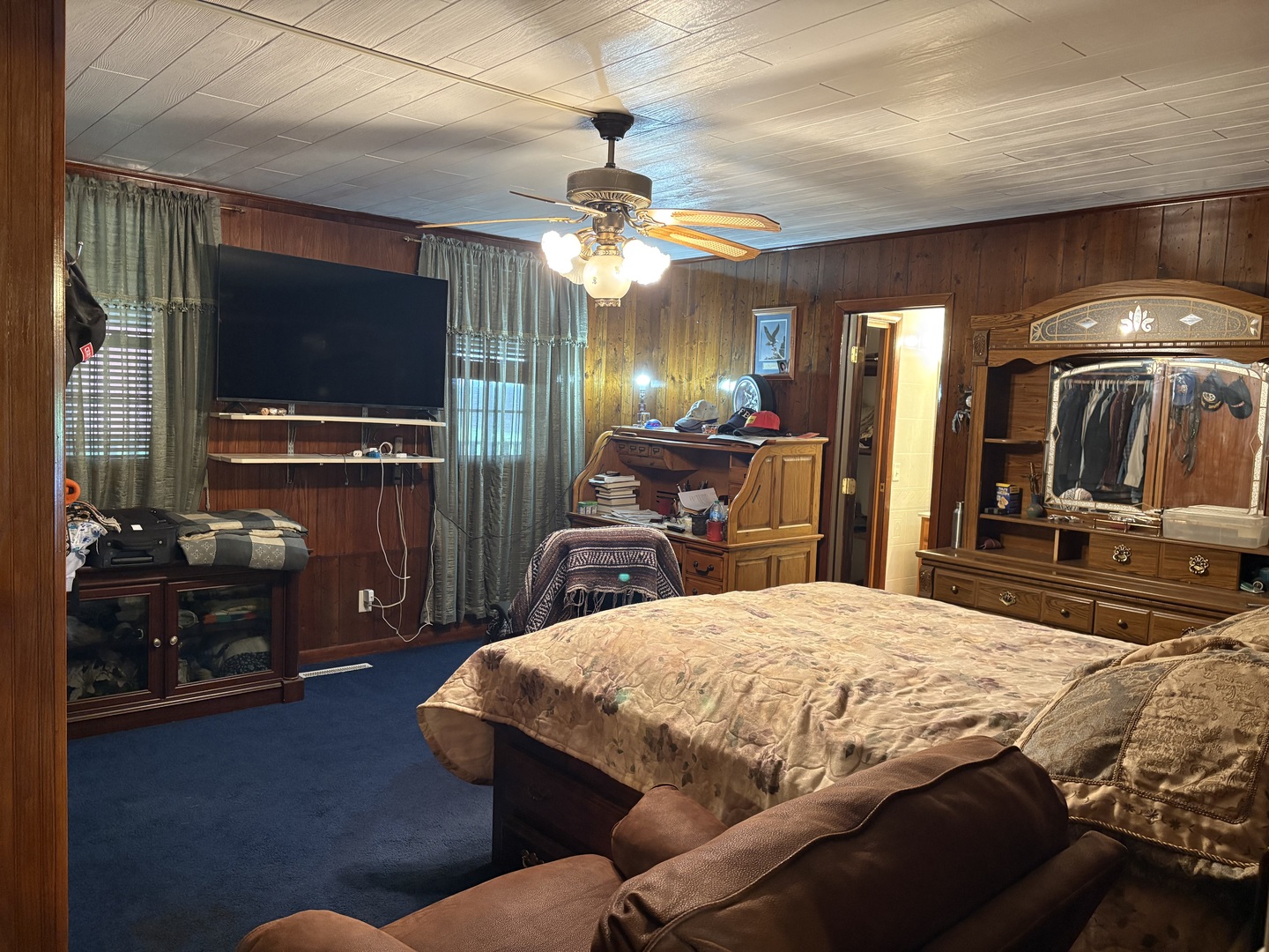 main property photo 20