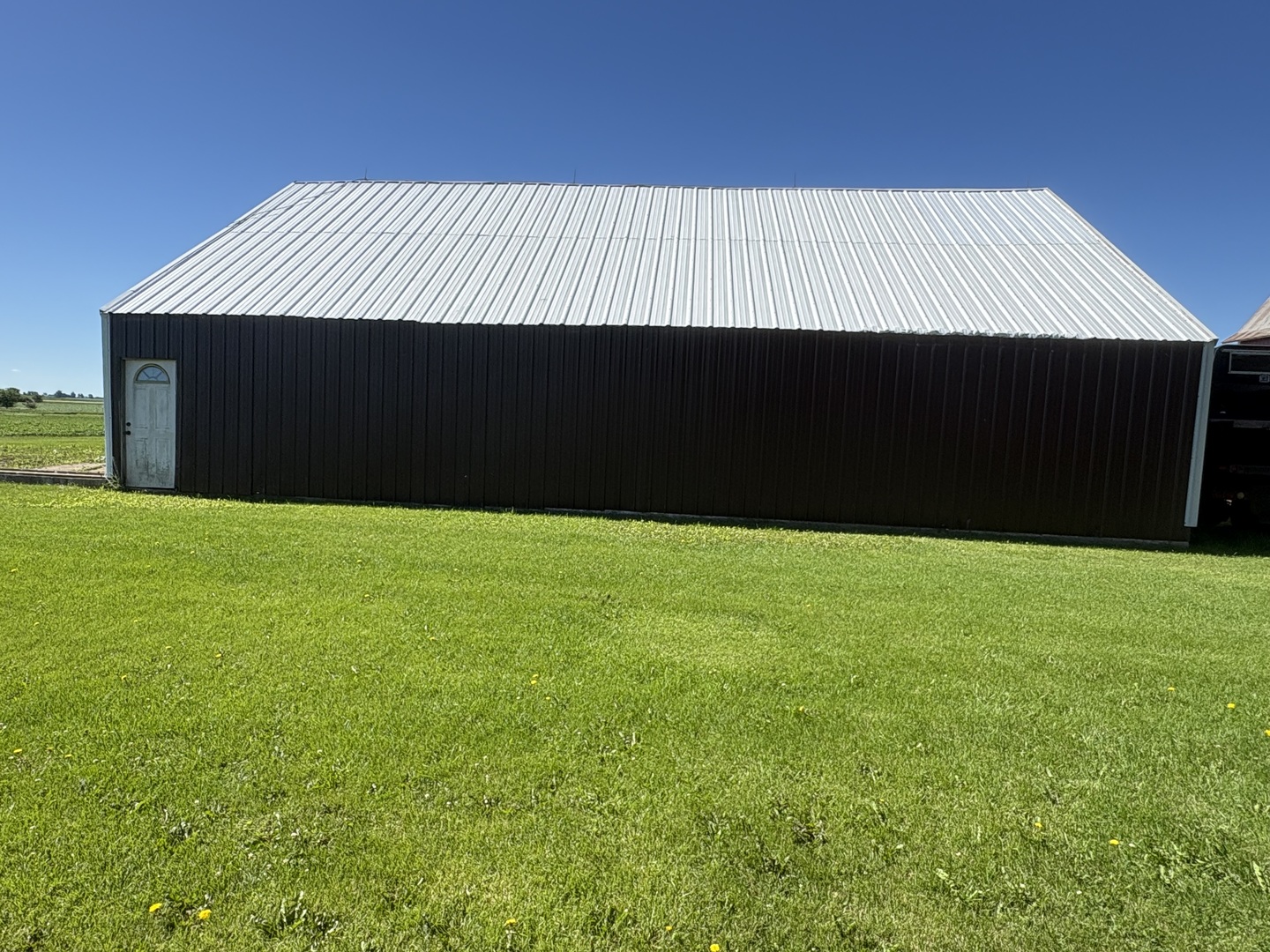 main property photo 43