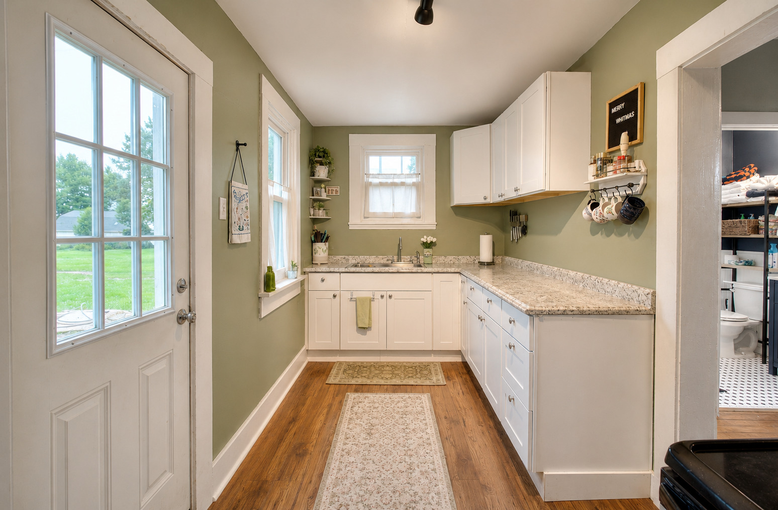 main property photo 5