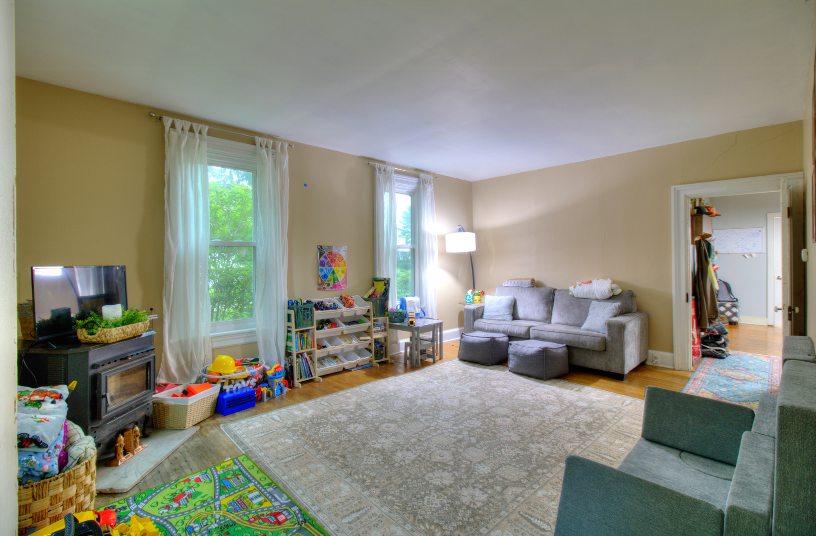 main property photo 8
