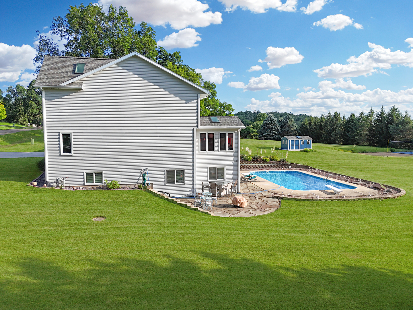 main property photo 46