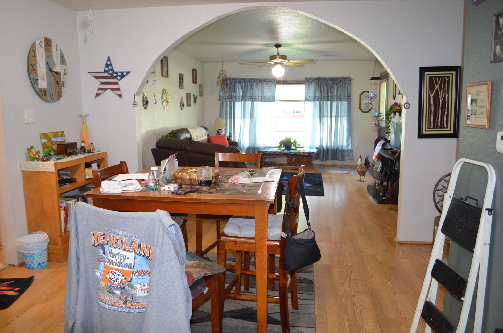 main property photo 8