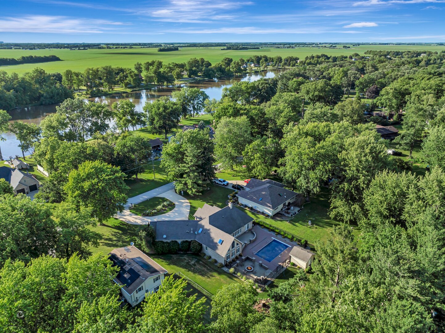 main property photo 52