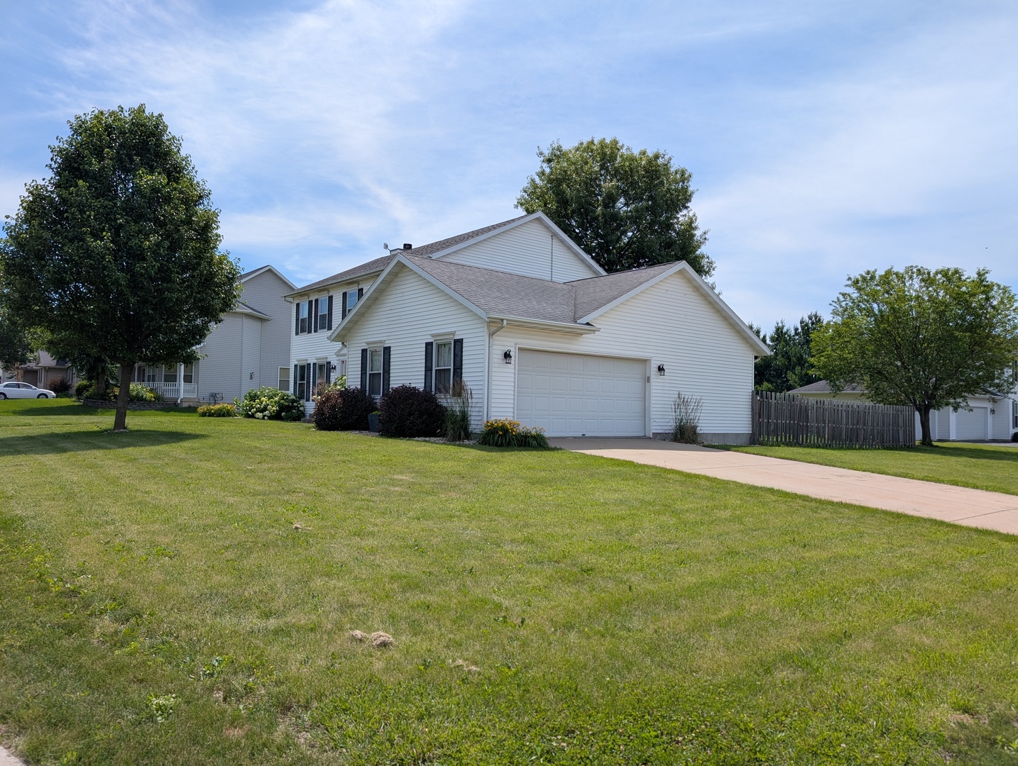 main property photo 22