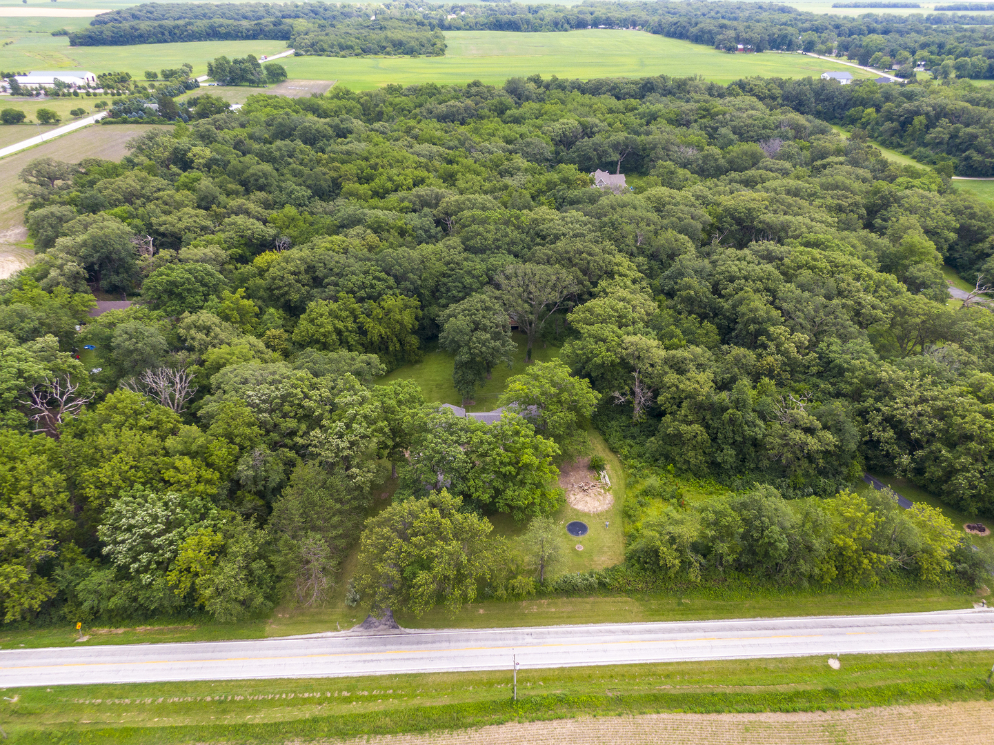 main property photo 23